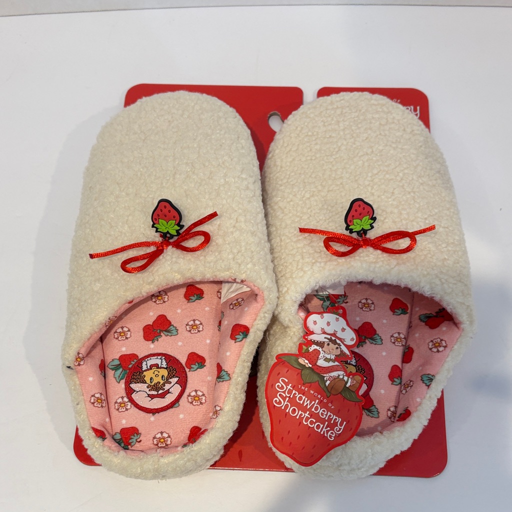 Strawberry Shortcake Cream Slippers Large And Medium Brand New